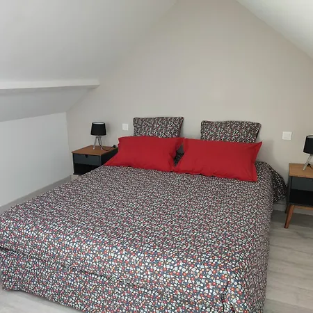 بيت للعطل Gite De Cantilly Baie Du Mont St Michel Meuble De Tourisme 3 Etoiles *